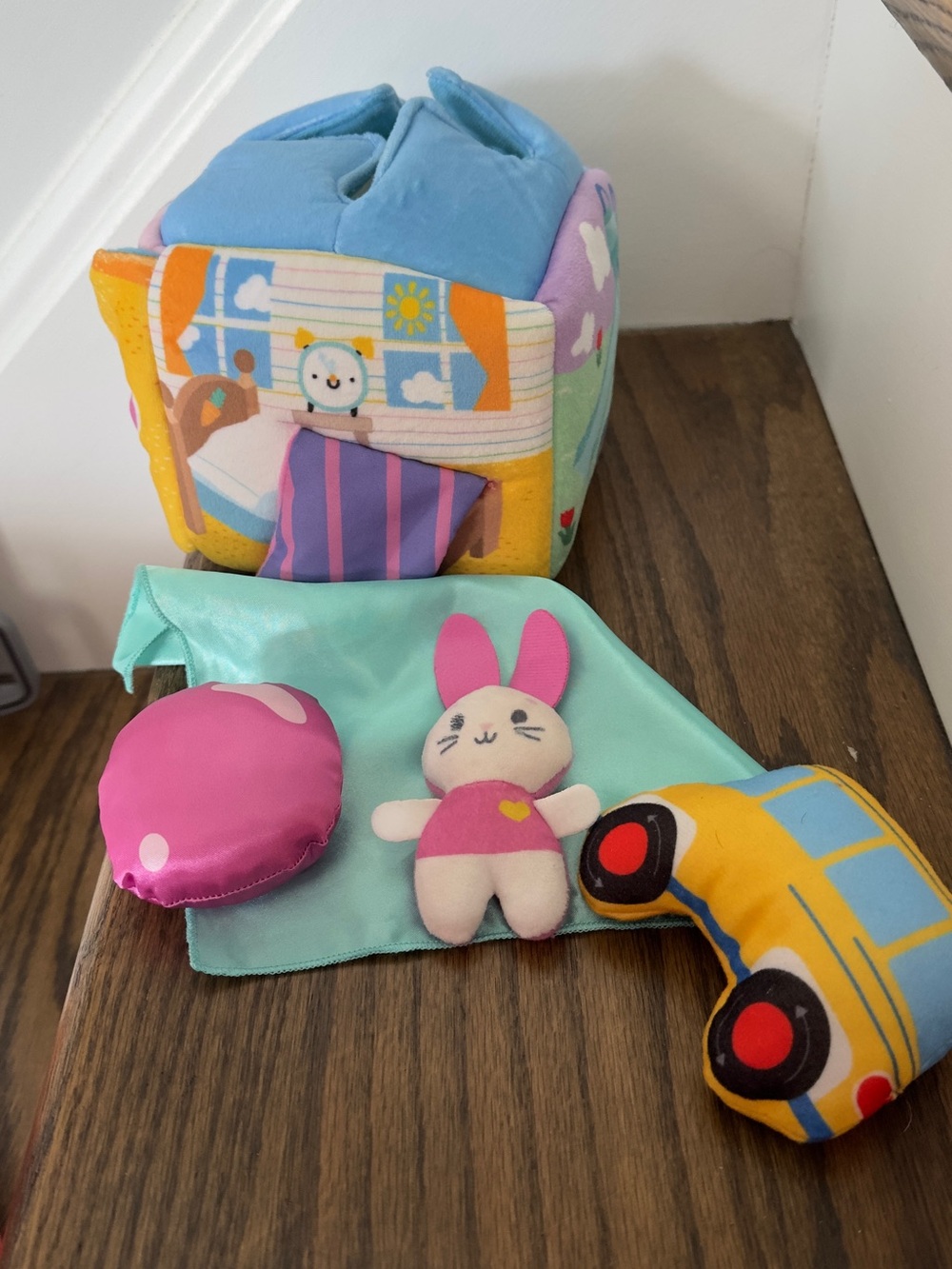 Soft Activity Playset Cube with Pink Bunny and Yellow Car - Kids Toys
